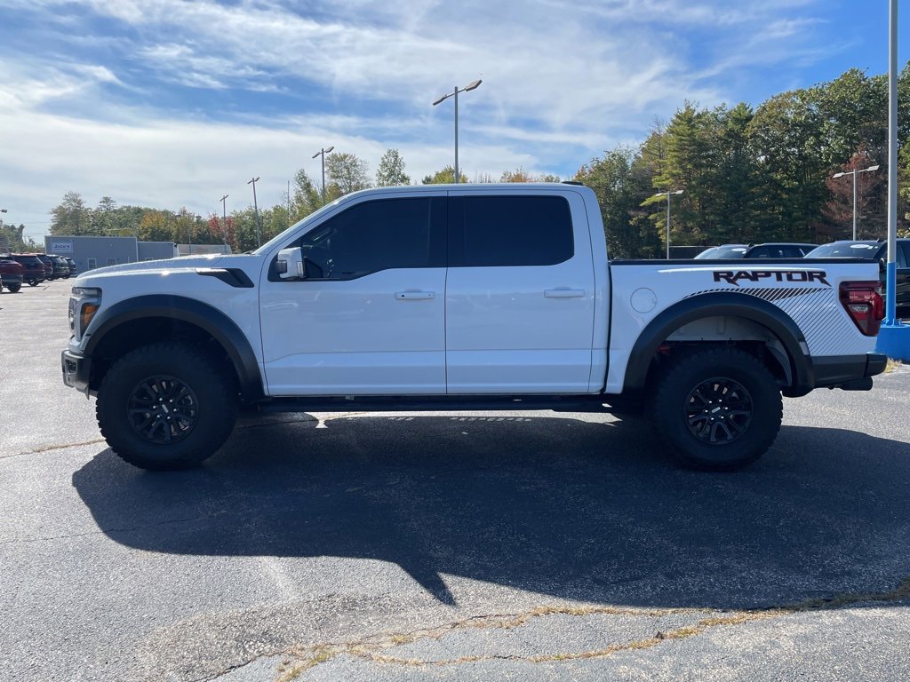 Used 2025 Ford F150 Raptor image 3