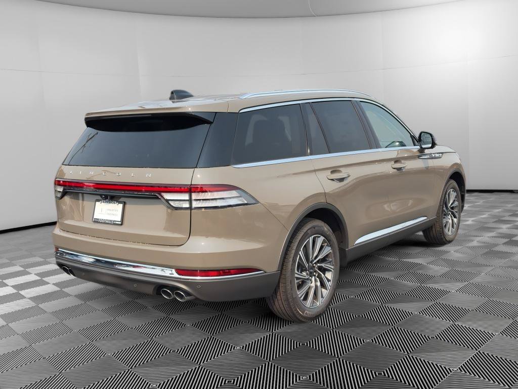 New 2026 Lincoln Aviator AWD image 7