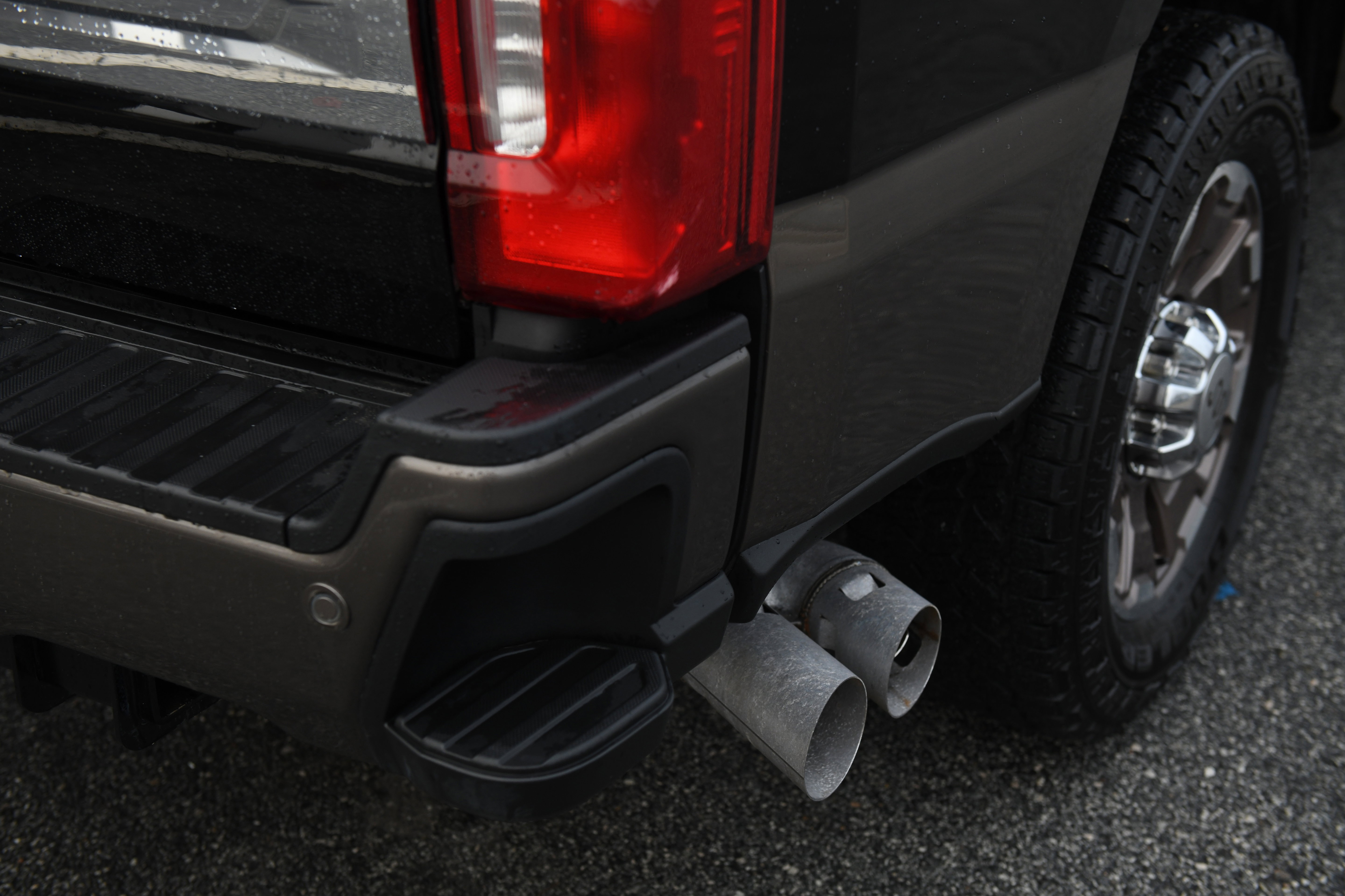 Used 2023 Ford F250 King Ranch image 16