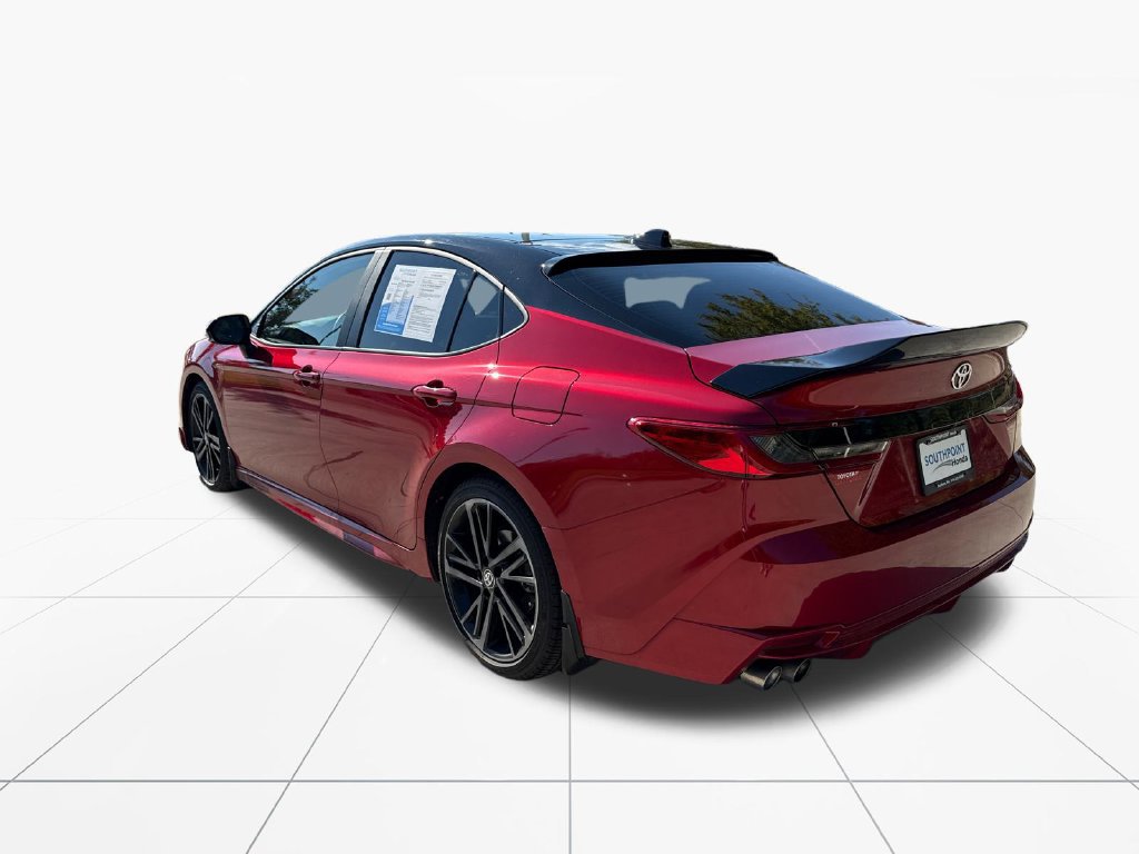 Used 2025 Toyota Camry XSE FWD image 6