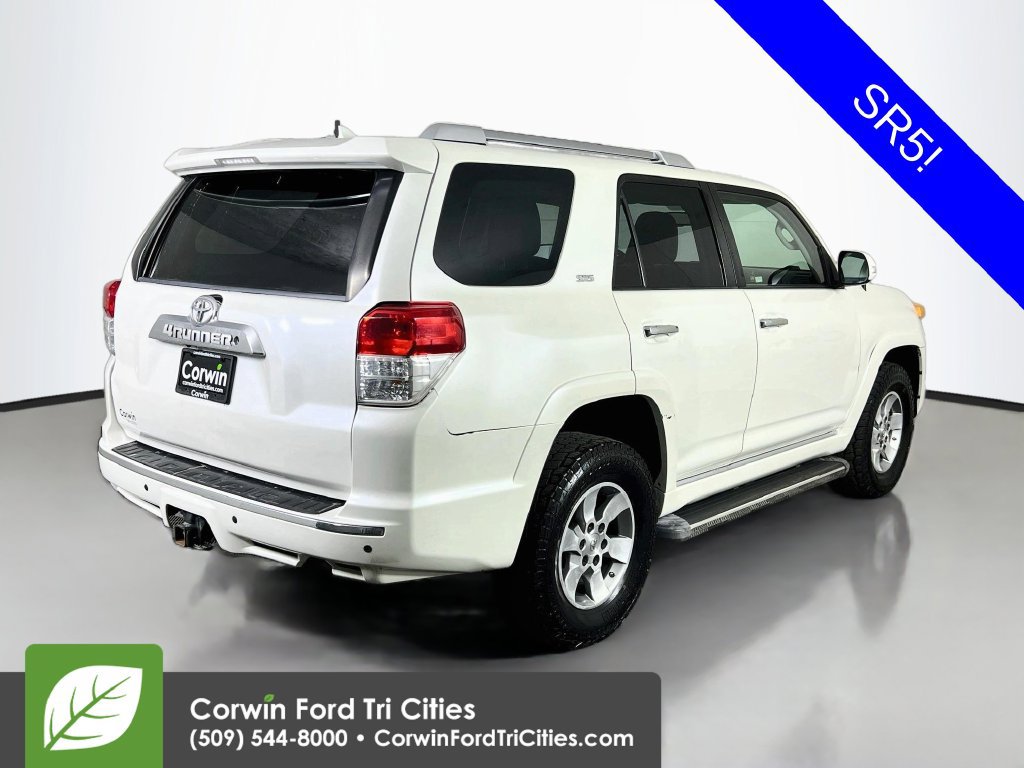 Used 2011 Toyota 4Runner SR5 w/ Premium Pkg w/Leather AWD/4WD image 14