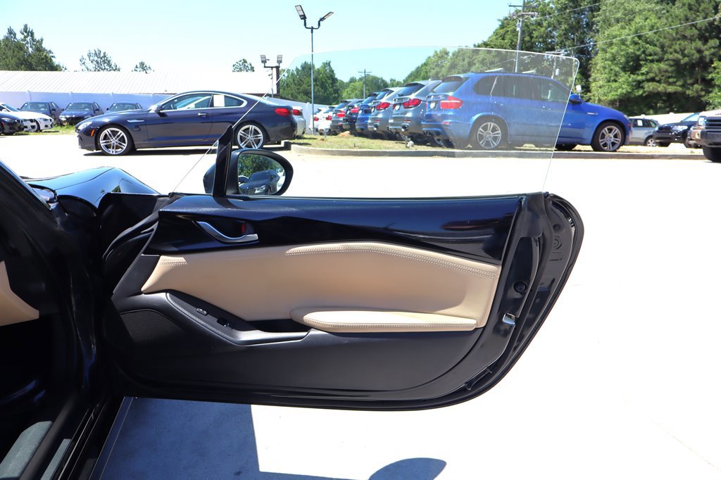 Used 2017 MAZDA MX-5 Miata RF Grand Touring RWD image 42