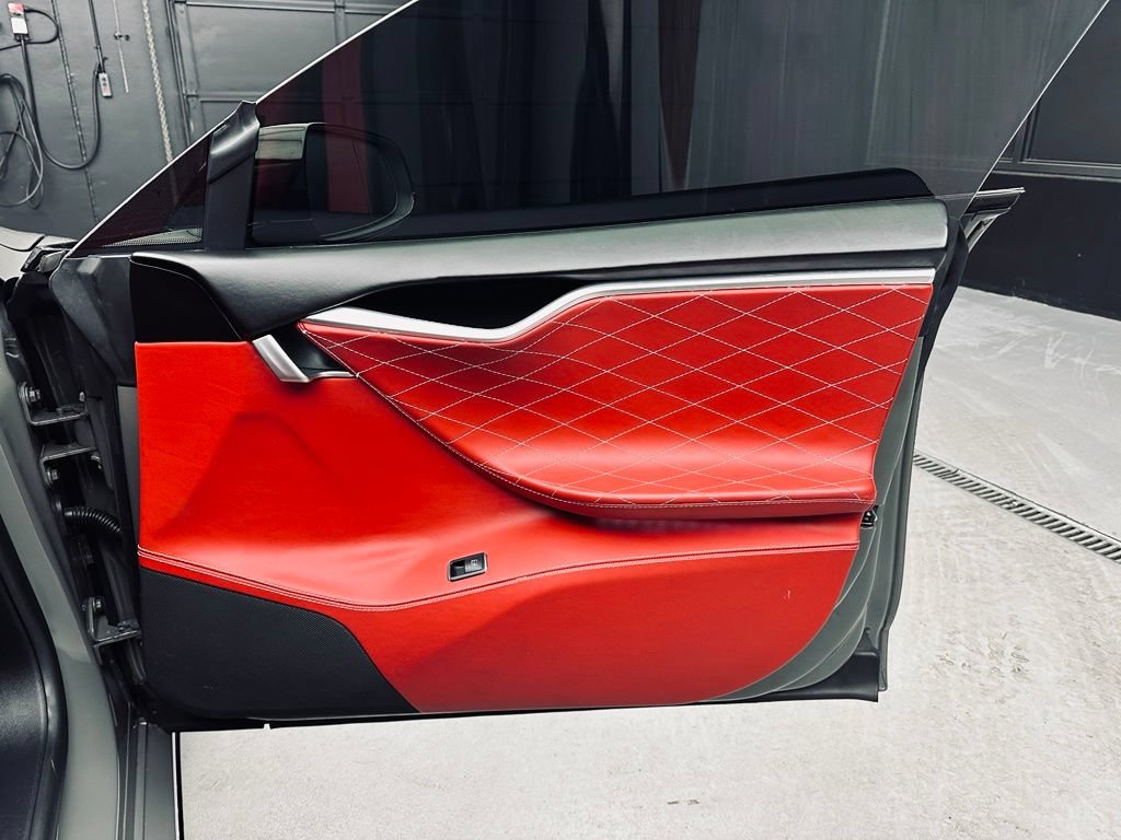 Used 2012 Tesla Model S Performance RWD image 27
