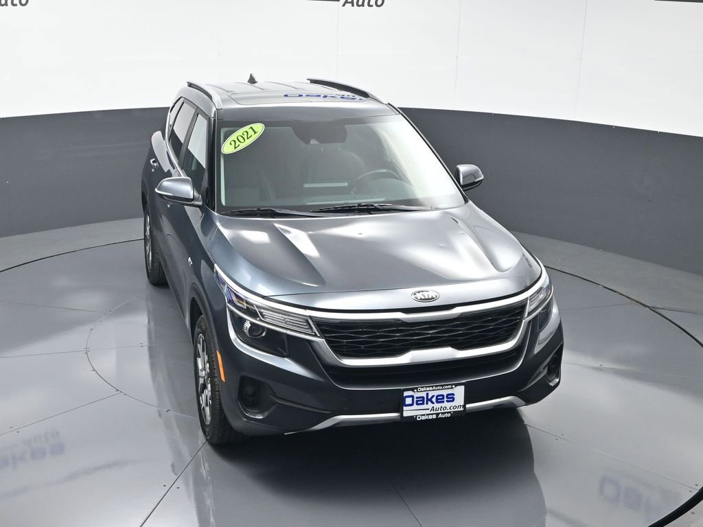 Certified 2021 Kia Seltos EX image 48