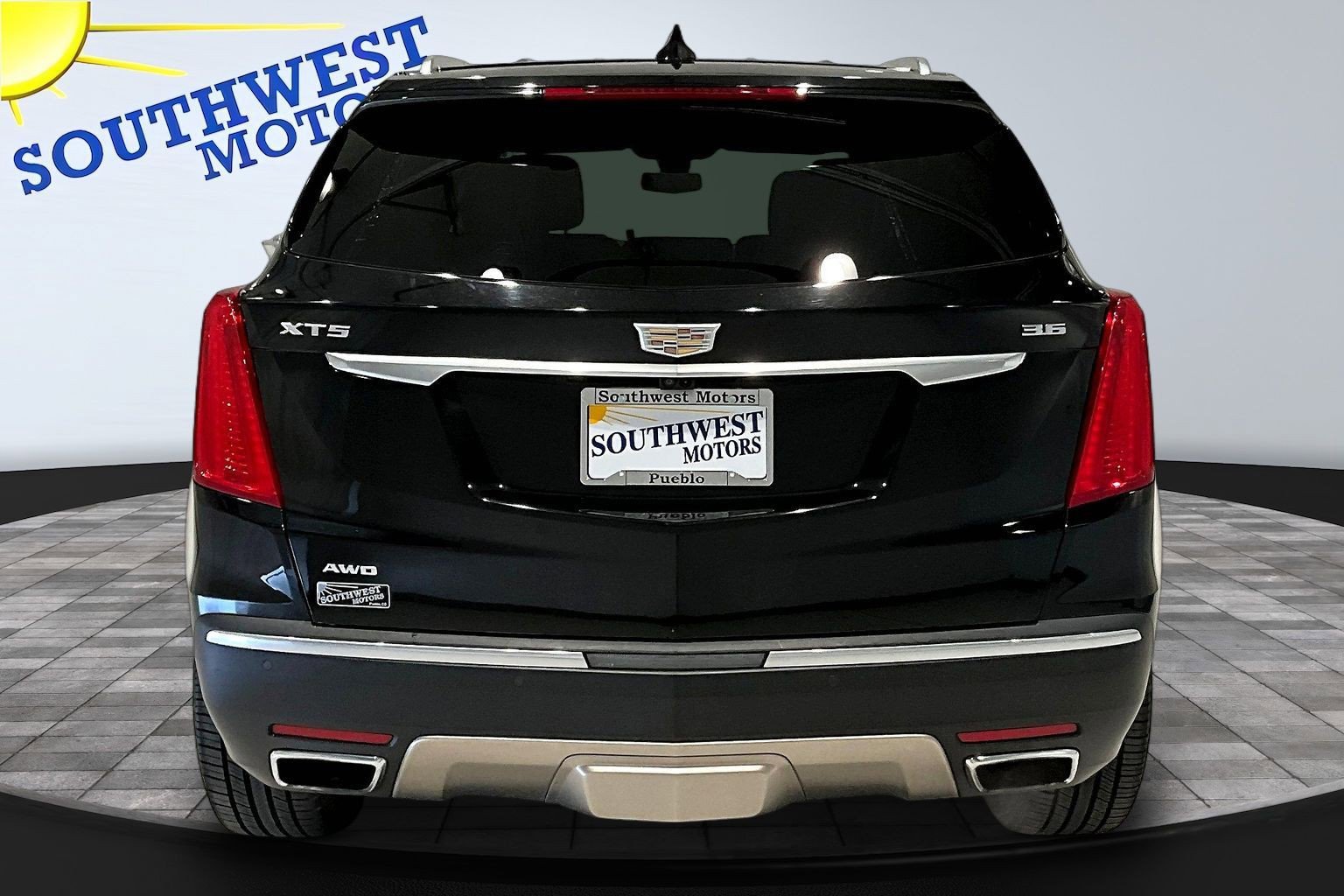 Used 2019 Cadillac XT5 Platinum AWD/4WD image 5