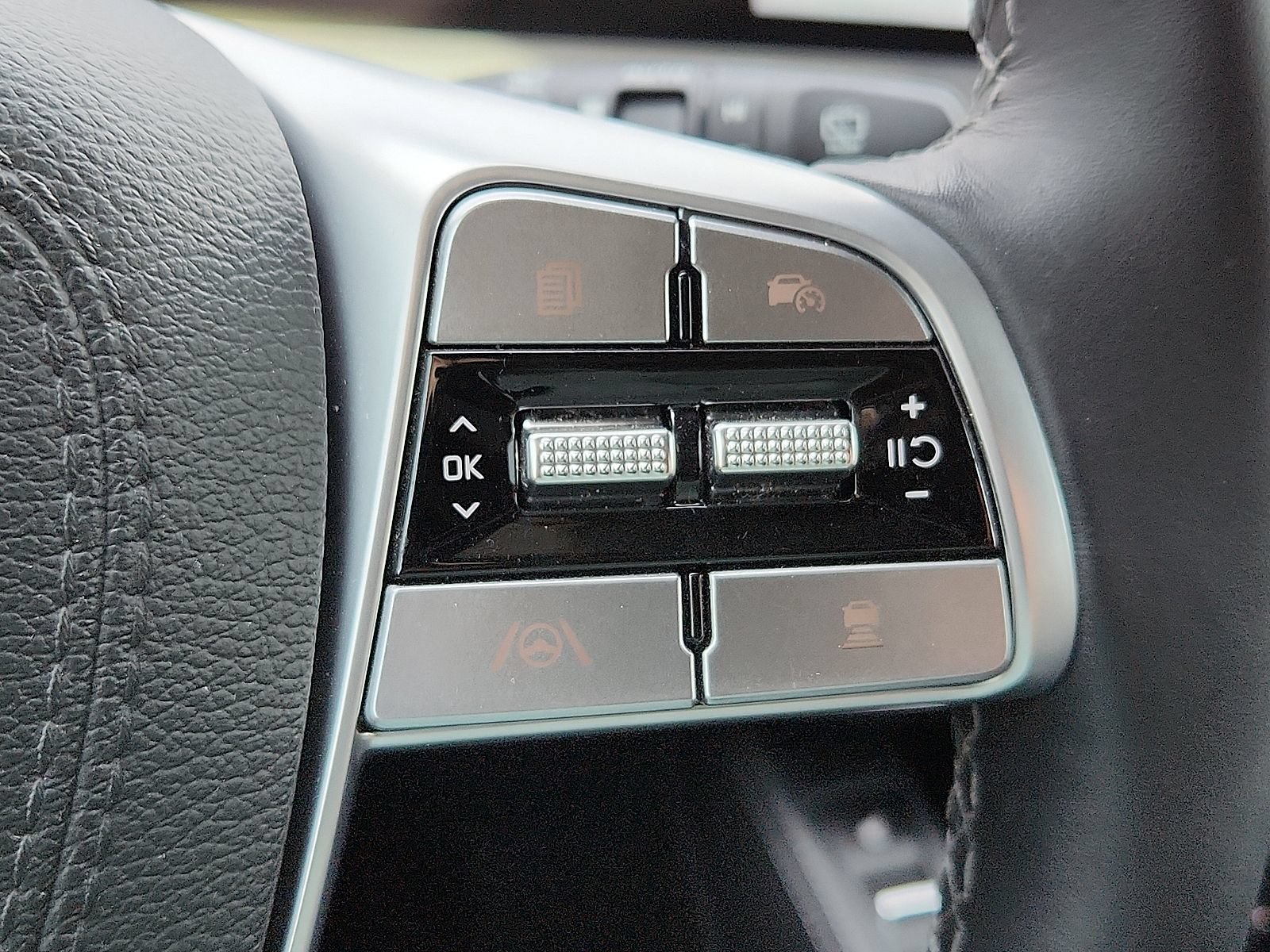 Used 2025 Kia Telluride SX Prestige X-Line AWD/4WD image 16
