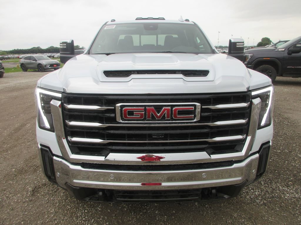 New 2026 GMC Sierra 2500 SLT w/ SLT Premium Package AWD/4WD image 11