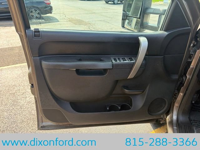 Used 2013 Chevrolet Silverado 1500 LT w/ All-Star Edition AWD/4WD image 21