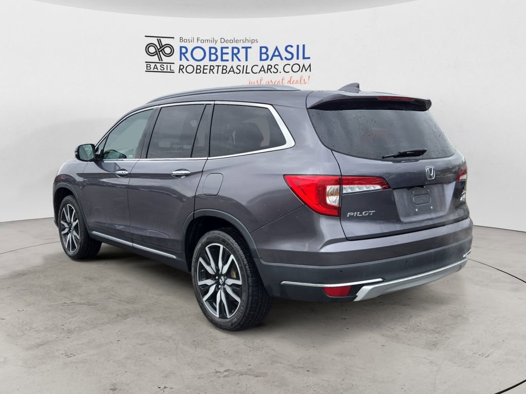 Used 2021 Honda Pilot Touring image 3