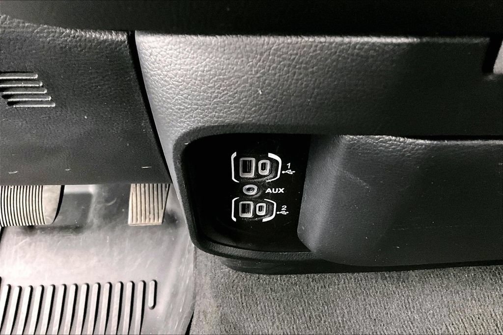 Used 2023 RAM 1500 Laramie AWD/4WD image 33