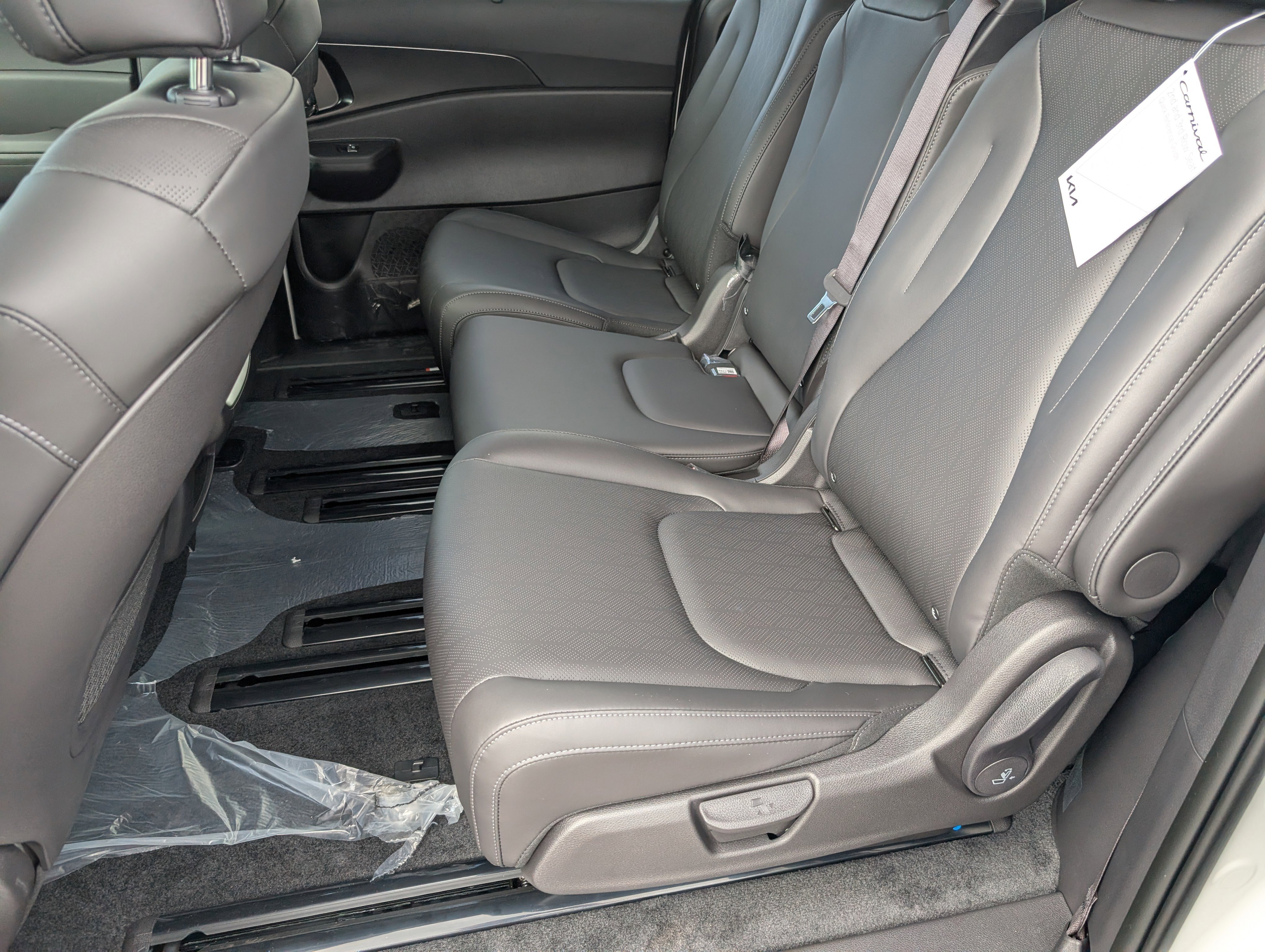 New 2026 Kia Carnival SX image 29