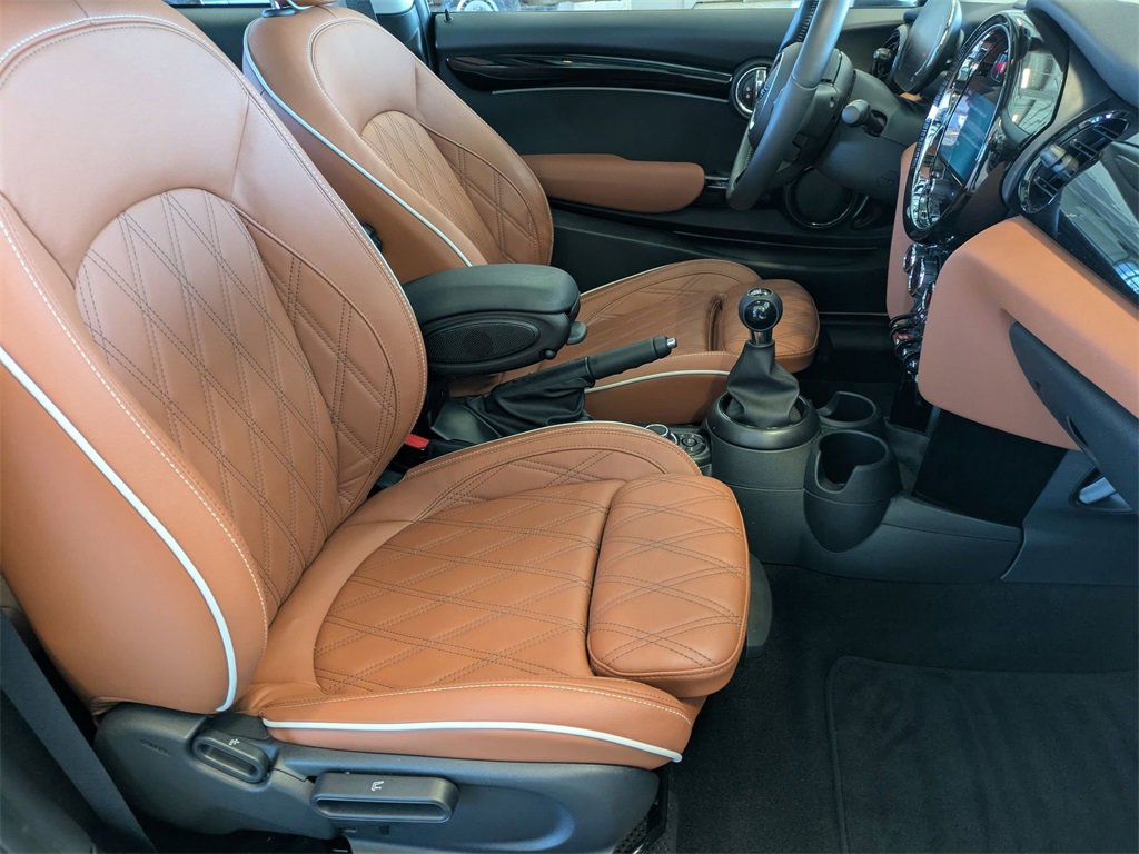 Used 2024 MINI Cooper S image 21