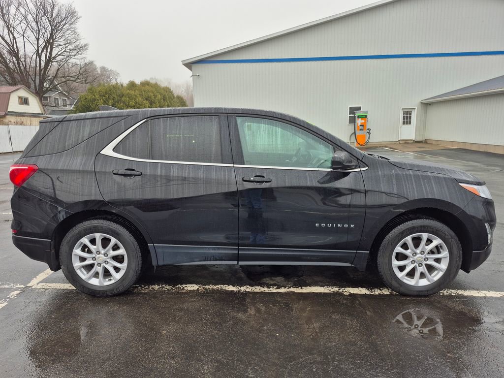 Used 2020 Chevrolet Equinox LT w/ Driver Convenience Package AWD/4WD image 4