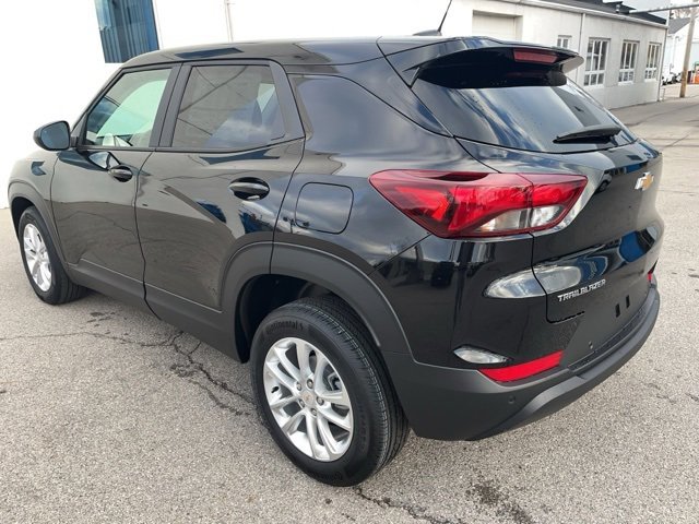New 2025 Chevrolet TrailBlazer LS w/ LS Convenience Package image 3