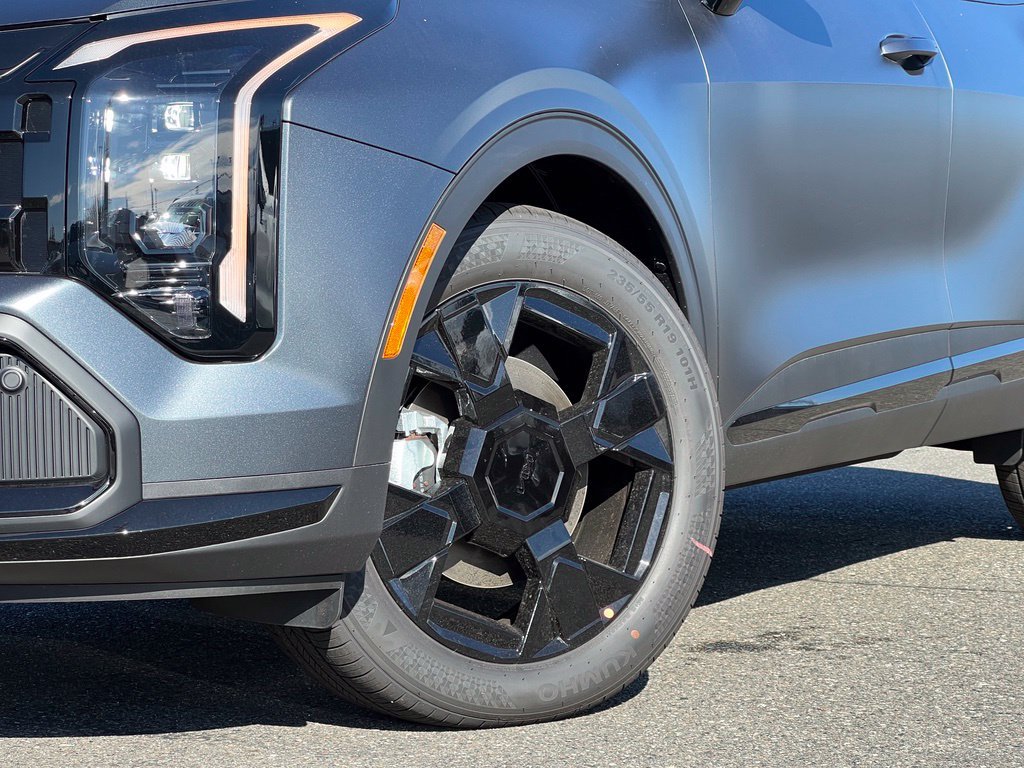 New 2027 Kia Sportage X-Line AWD/4WD image 2