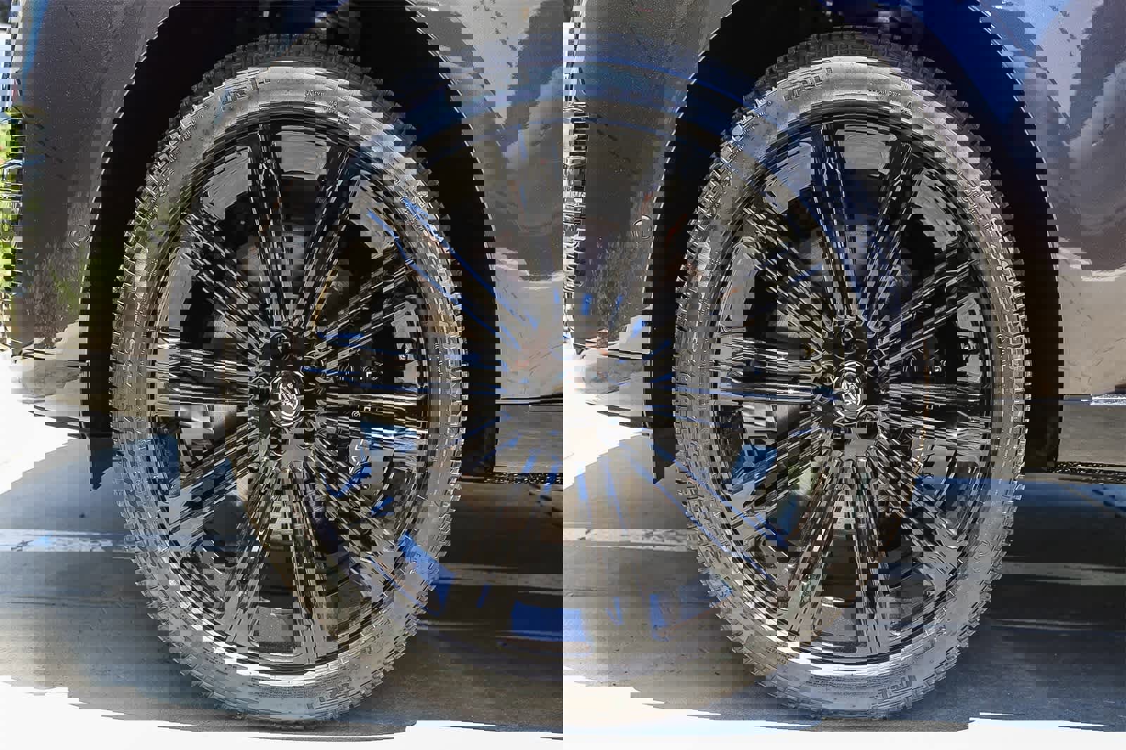 New 2025 Land Rover Range Rover Autobiography image 10