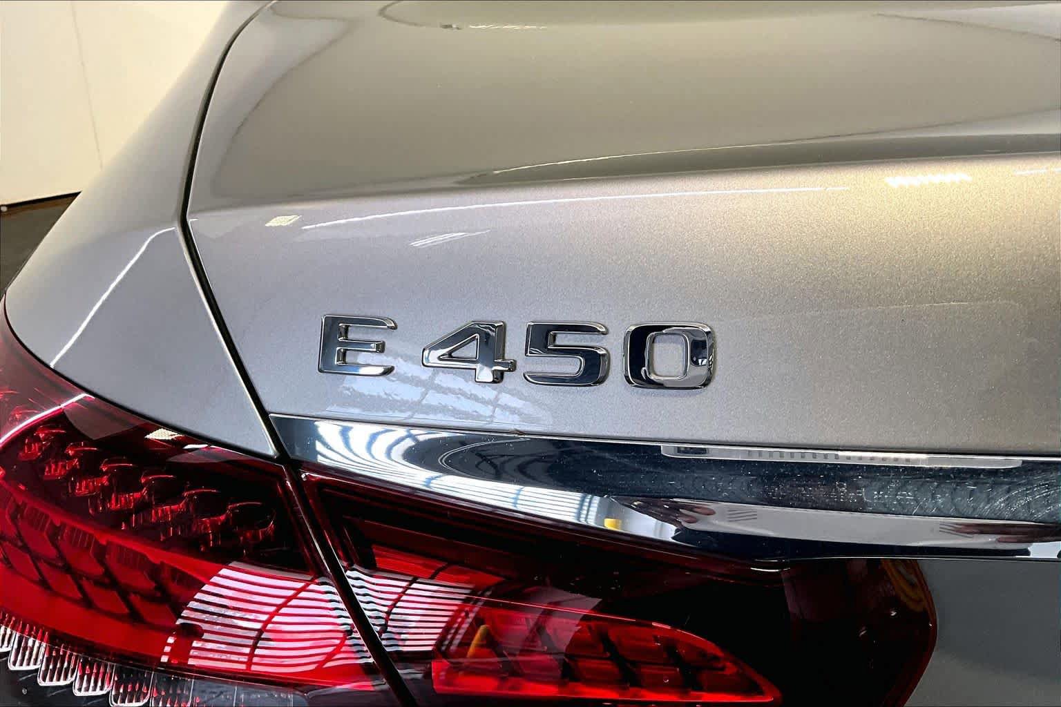 Used 2022 Mercedes-Benz E 450 4MATIC Sedan image 33