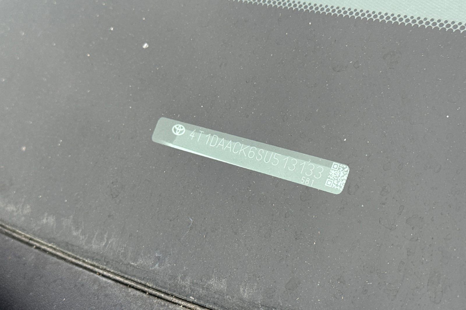 Used 2025 Toyota Camry LE image 9