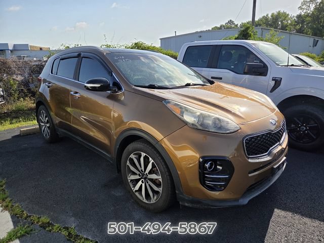 Used 2017 Kia Sportage EX w/ EX Technology Package FWD image 3