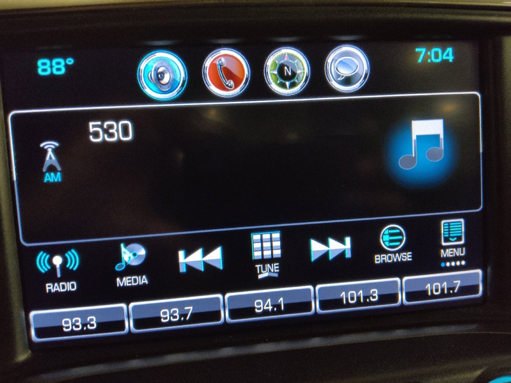 Used 2018 Chevrolet Silverado 1500 LT AWD/4WD image 25