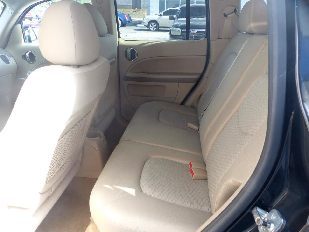 Used 2009 Chevrolet HHR LT FWD image 11