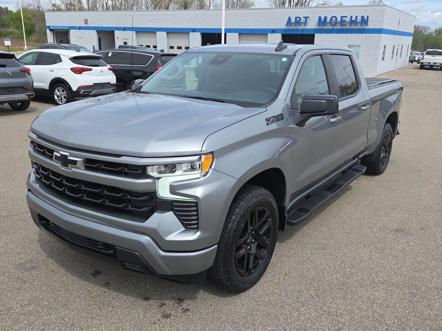 Used 2023 Chevrolet Silverado 1500 RST AWD/4WD image 11