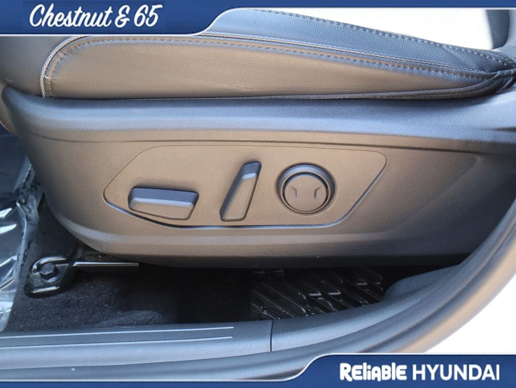 Used 2023 Hyundai Tucson Limited FWD image 25