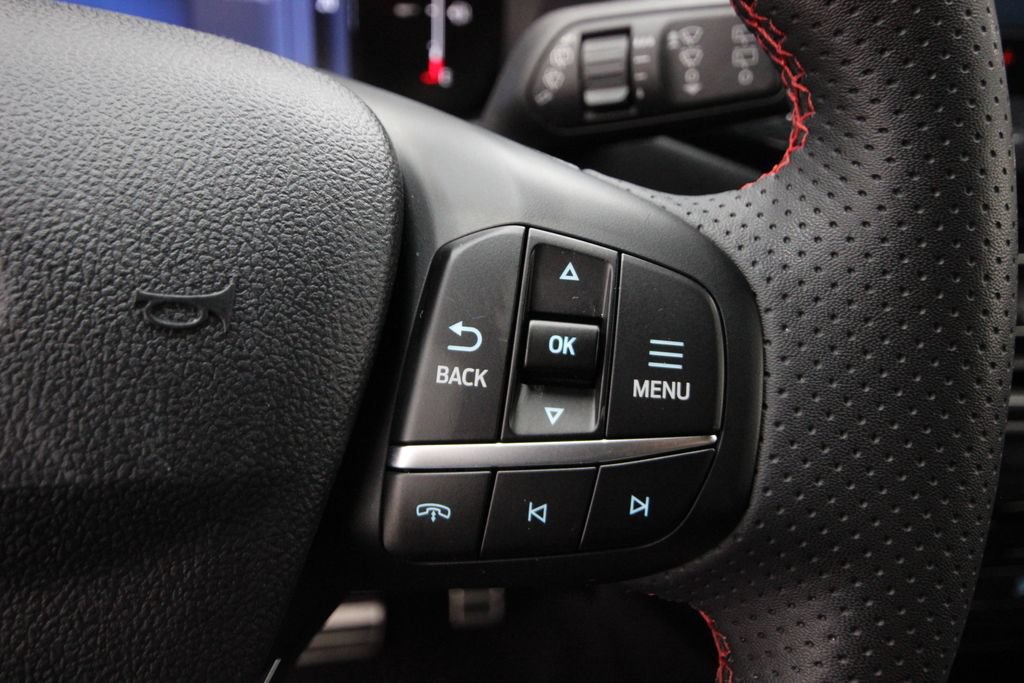 Used 2023 Ford Escape ST-Line w/ Tech Pack #1 AWD/4WD image 19