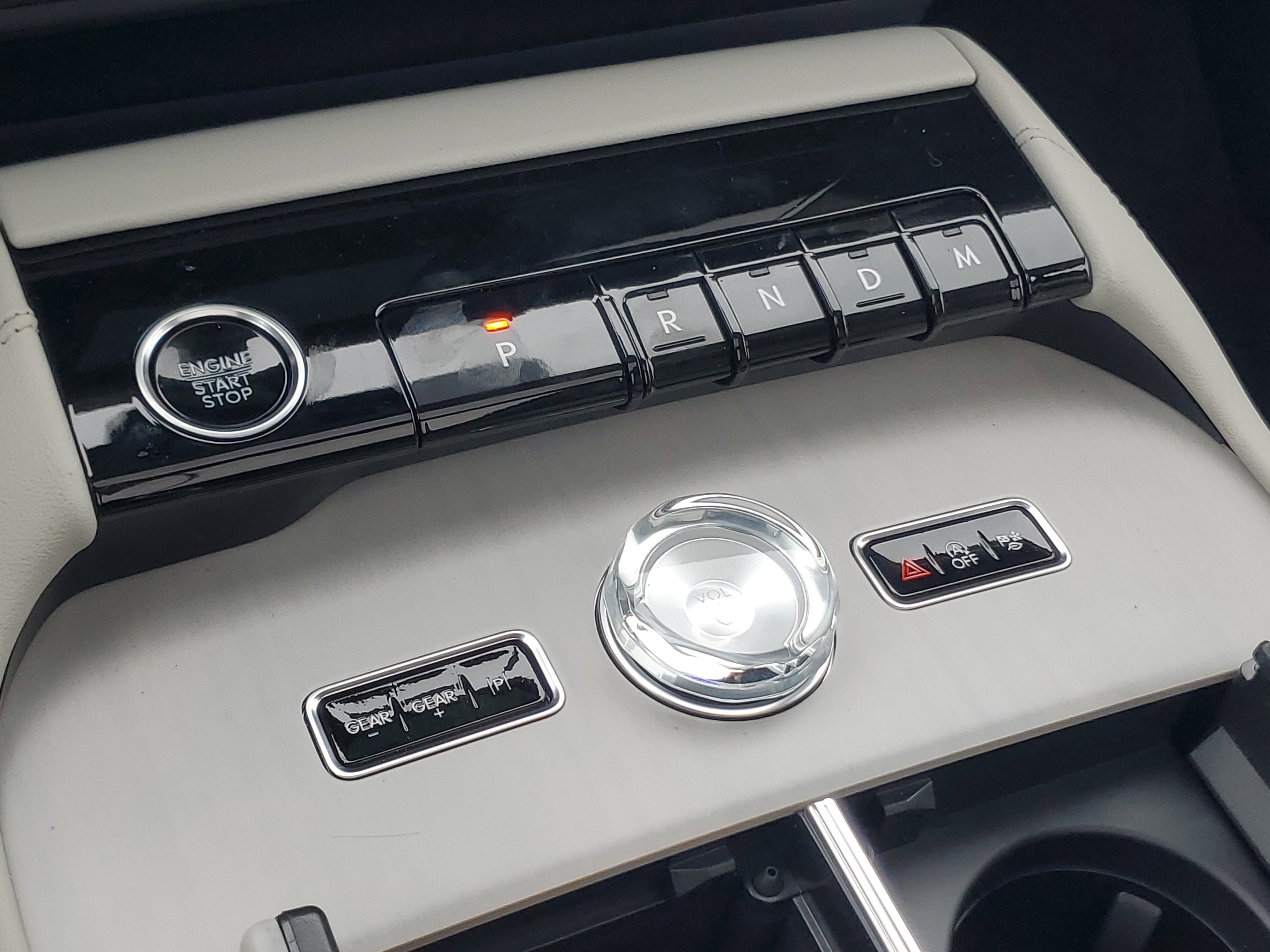 New 2026 Lincoln Navigator Reserve AWD/4WD image 25