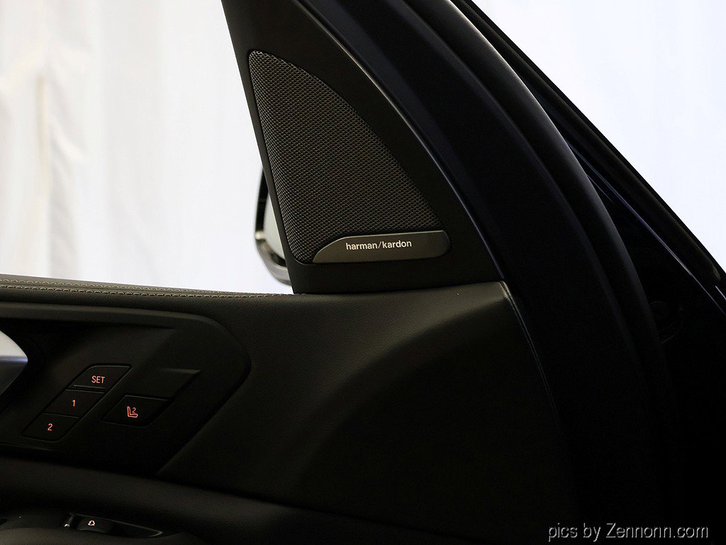 New 2026 BMW X5 xDrive50e w/ M Sport Package AWD/4WD image 27