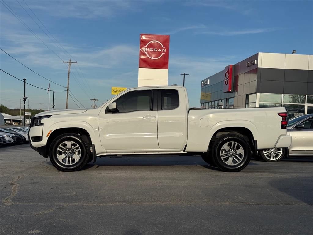 Certified 2025 Nissan Frontier SV image 6