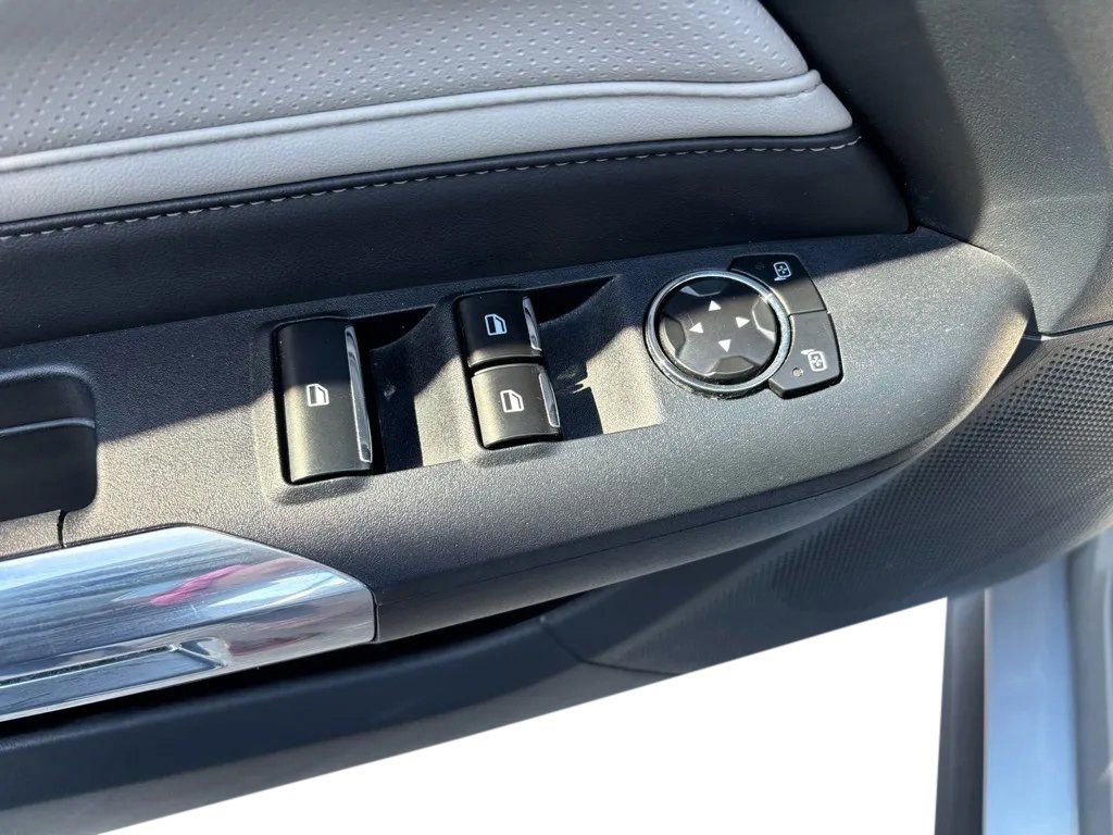 Used 2024 Ford Mustang Premium image 21
