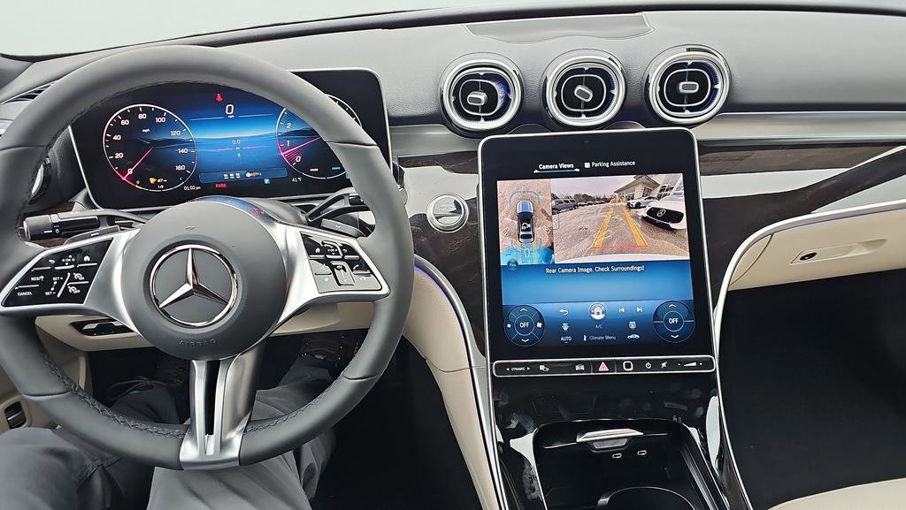 Used 2026 Mercedes-Benz C 300 4MATIC Sedan image 9