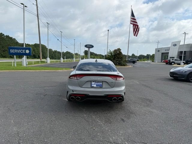 Used 2022 Kia Stinger GT1 w/ Red Interior Color Package RWD image 5