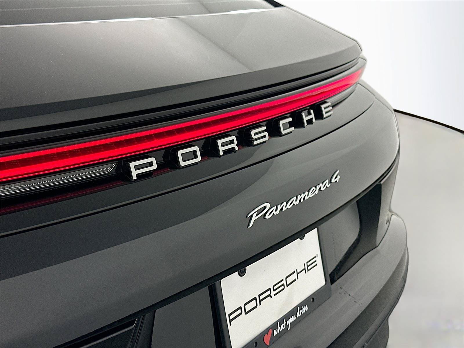 Certified 2026 Porsche Panamera 4 AWD/4WD image 17