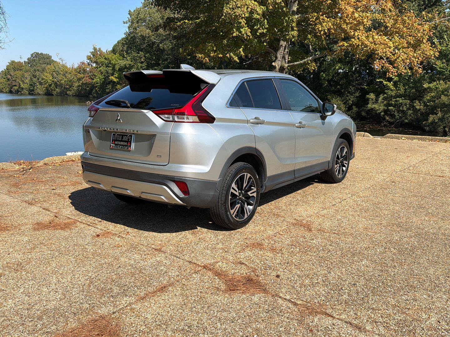 Used 2023 Mitsubishi Eclipse Cross SEL AWD/4WD image 4