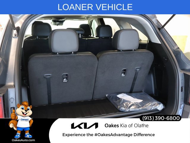 New 2025 Kia Sorento S w/ Panoramic Sunroof Package FWD image 9