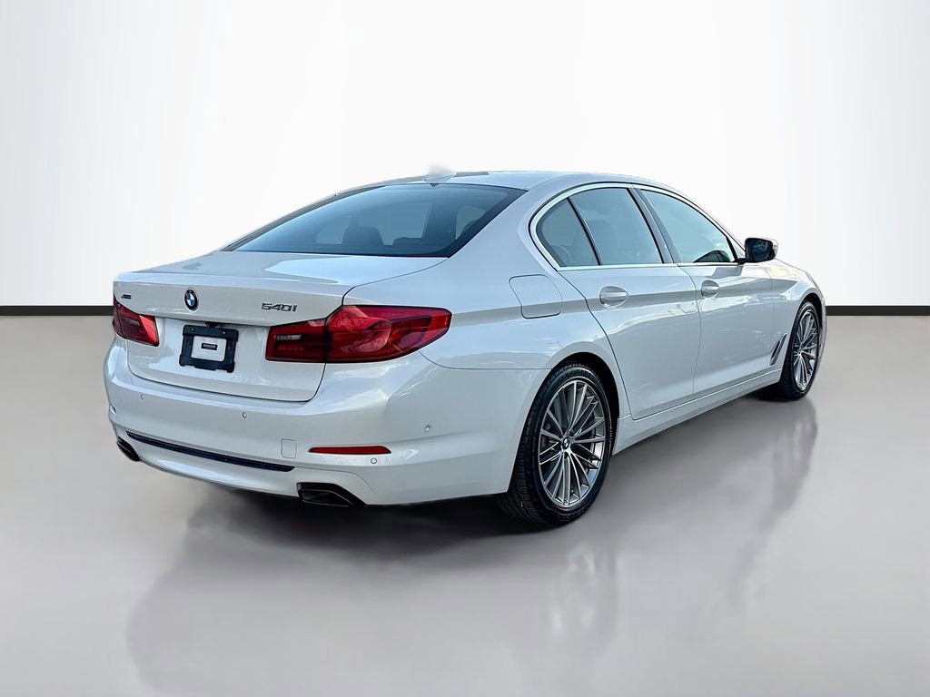 Used 2019 BMW 540i xDrive w/ Convenience Package image 3