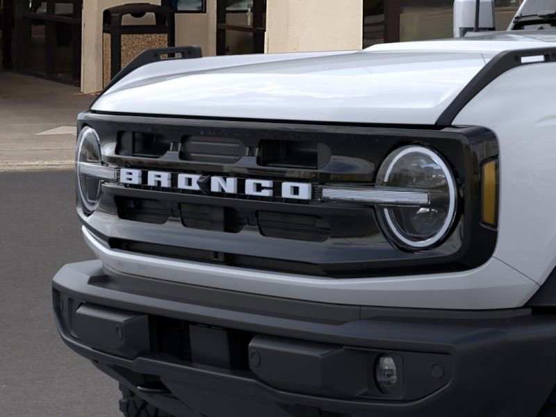 New 2026 Ford Bronco Outer Banks AWD/4WD image 19