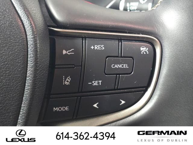 Used 2019 Lexus UX 250h w/ Premium Package AWD/4WD image 39