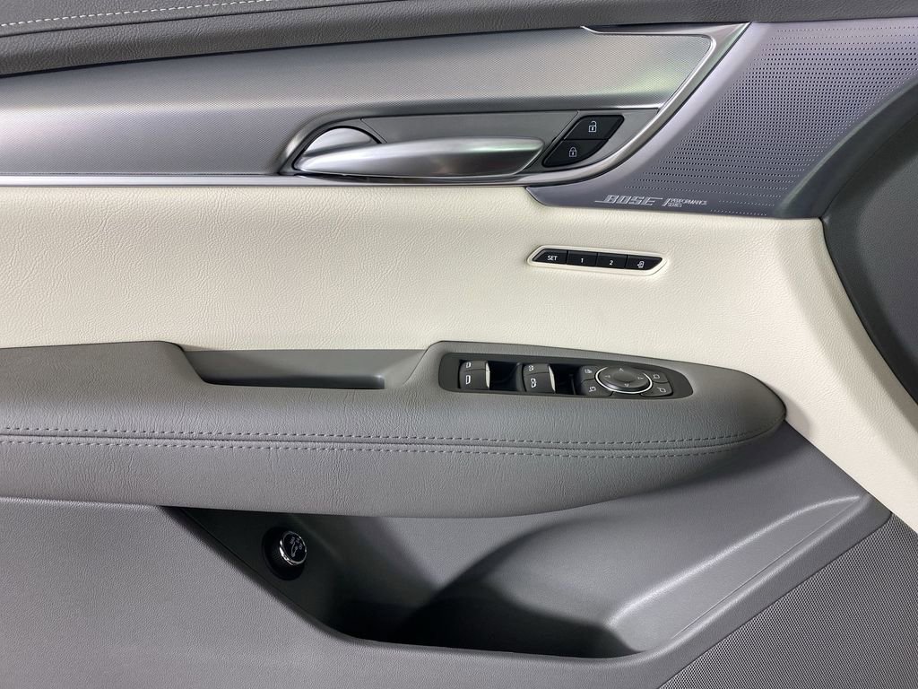 New 2025 Cadillac XT5 Premium Luxury image 23