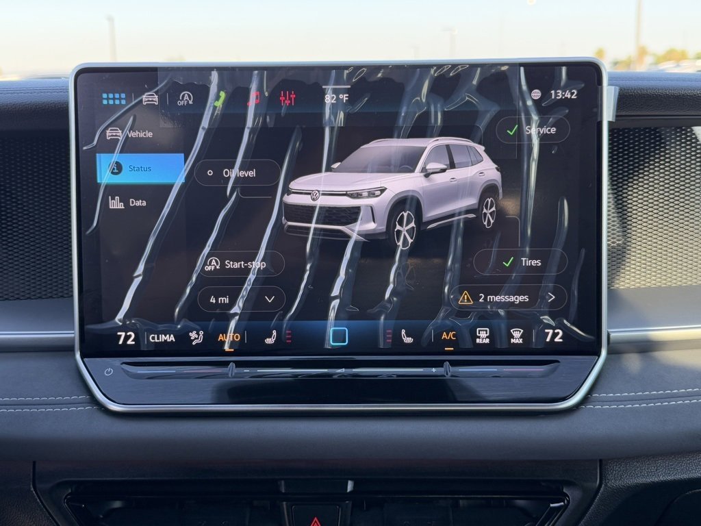 New 2026 Volkswagen Tiguan SE R-Line image 18