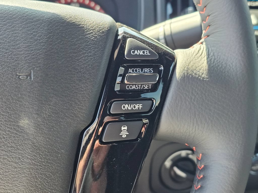 New 2026 Nissan Frontier PRO-4X w/ Tow Package AWD/4WD image 32