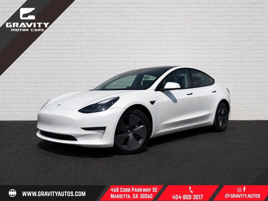 Used 2023 Tesla Model 3 Standard Range RWD image 1