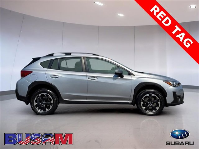 Certified 2022 Subaru Crosstrek 2.0i Premium w/ Popular Package #4 image 3