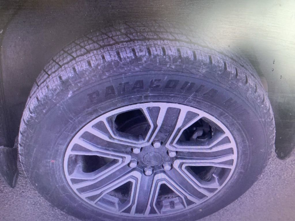 Used 2024 Jeep Wagoneer L Series II w/ Flexible Seating Group image 4