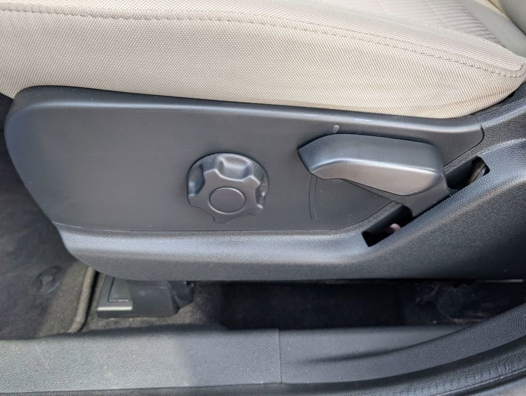 Used 2021 Ford EcoSport S image 20