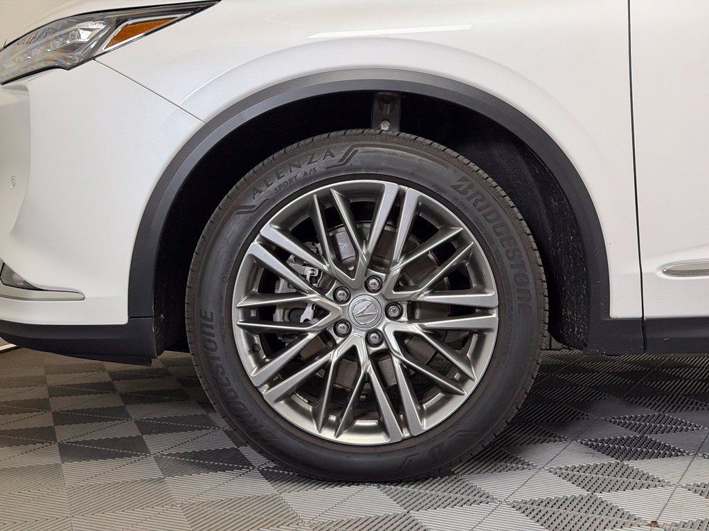 Used 2024 Acura MDX w/ Advance Package AWD/4WD image 11