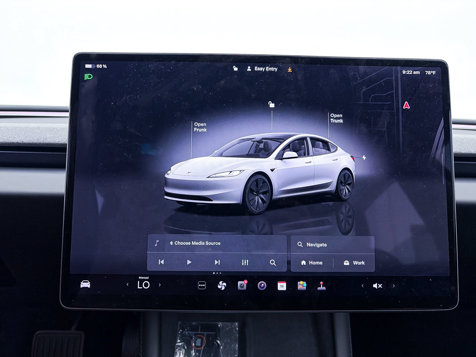 Used 2024 Tesla Model 3 Standard Range RWD image 22
