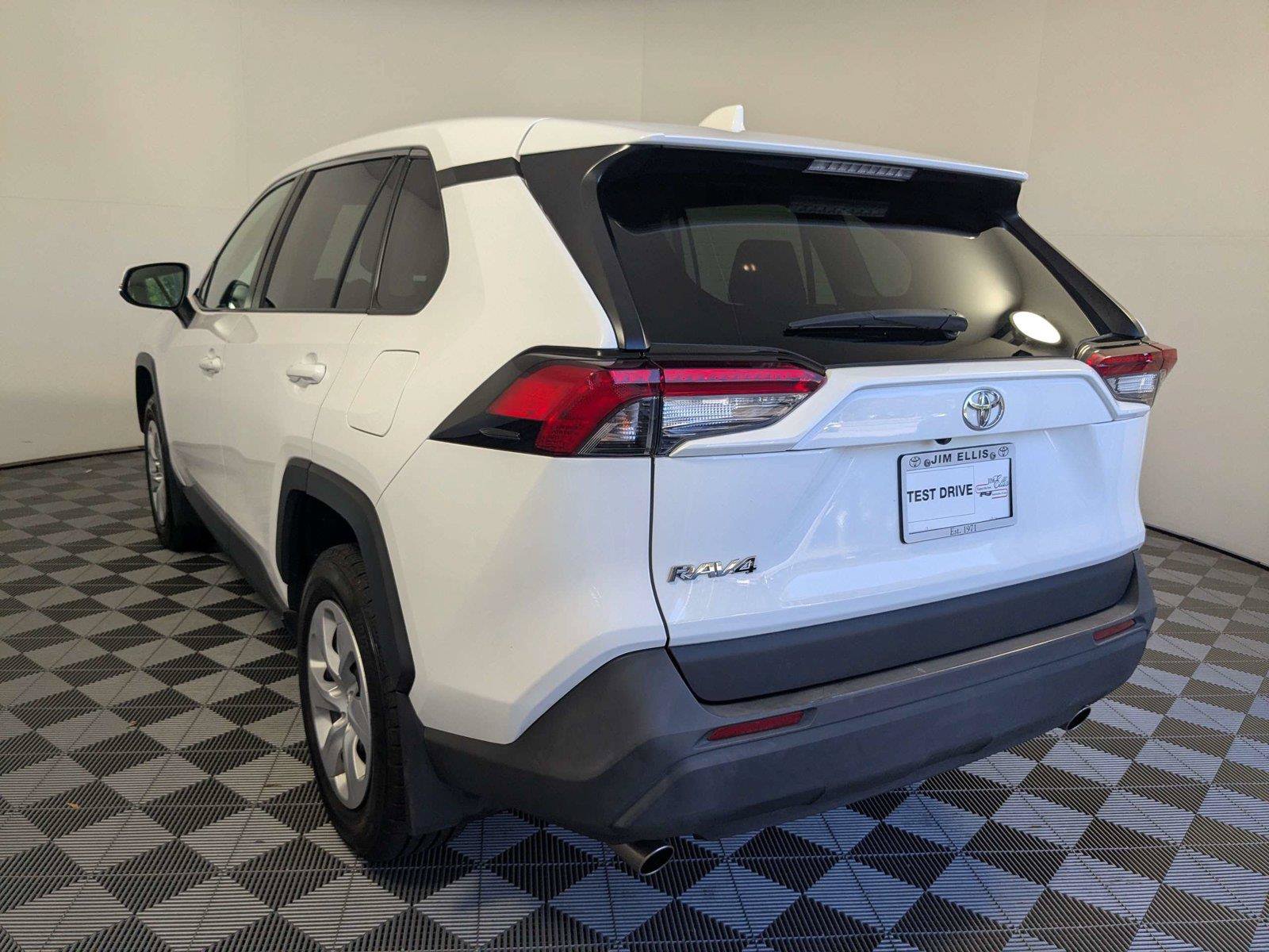 Certified 2024 Toyota RAV4 LE FWD image 7
